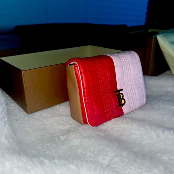 Exclusive Pink and Red Burberry Small Lola Bag - Picture 1 of 7